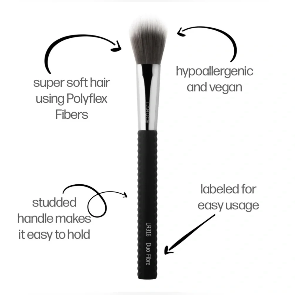 LARUCE BEAUTY || Duo Fibre Brush - LR316 - Denim Handle ⭐️NWT⭐️